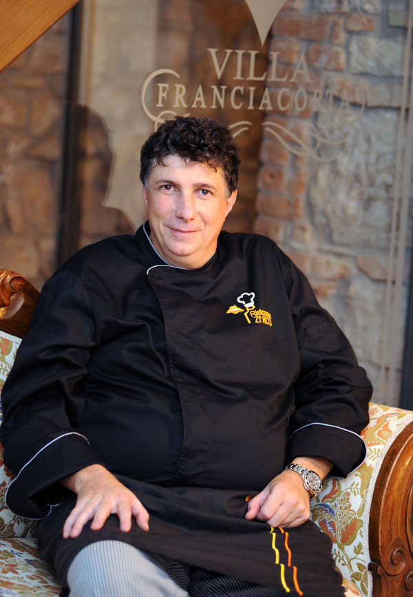 Lo chef Enrico Braghese