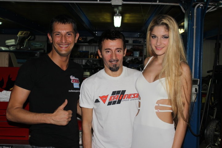 la modella veliterna Claudia Motta Con Max Biaggi e Gianluca Durante