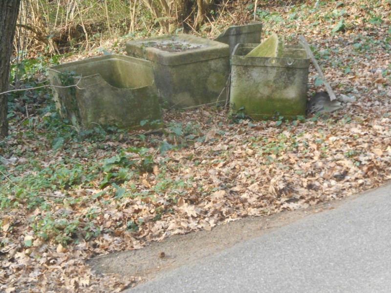 via Cesiano altezza civico 90 1